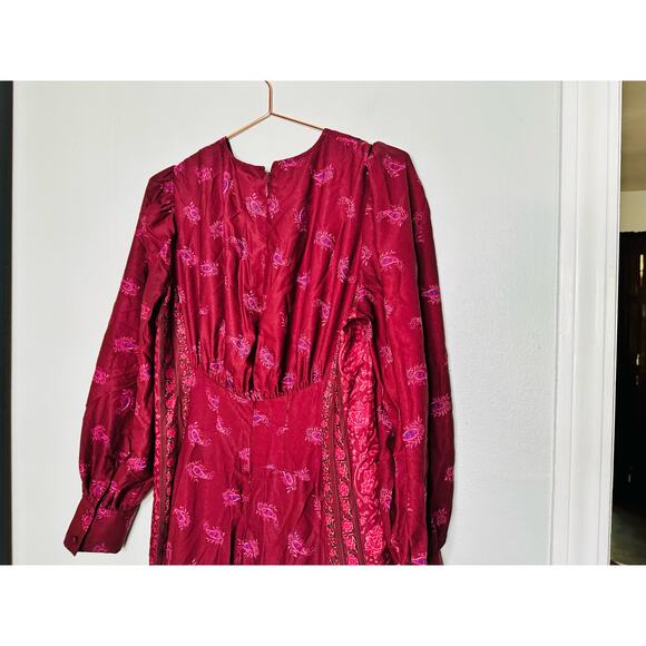 DEREK LAM COLLECTIVE Red Floral Chiffon Keyhole Neckline Parachute Sleeves Dress - Picture 11 of 16